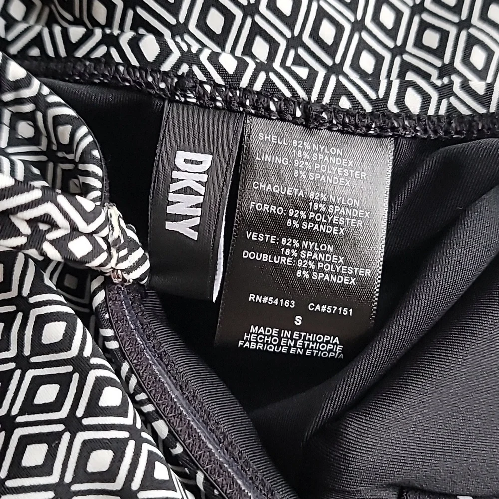 New DKNY One Piece Black and White Geometric Swim Suit Small